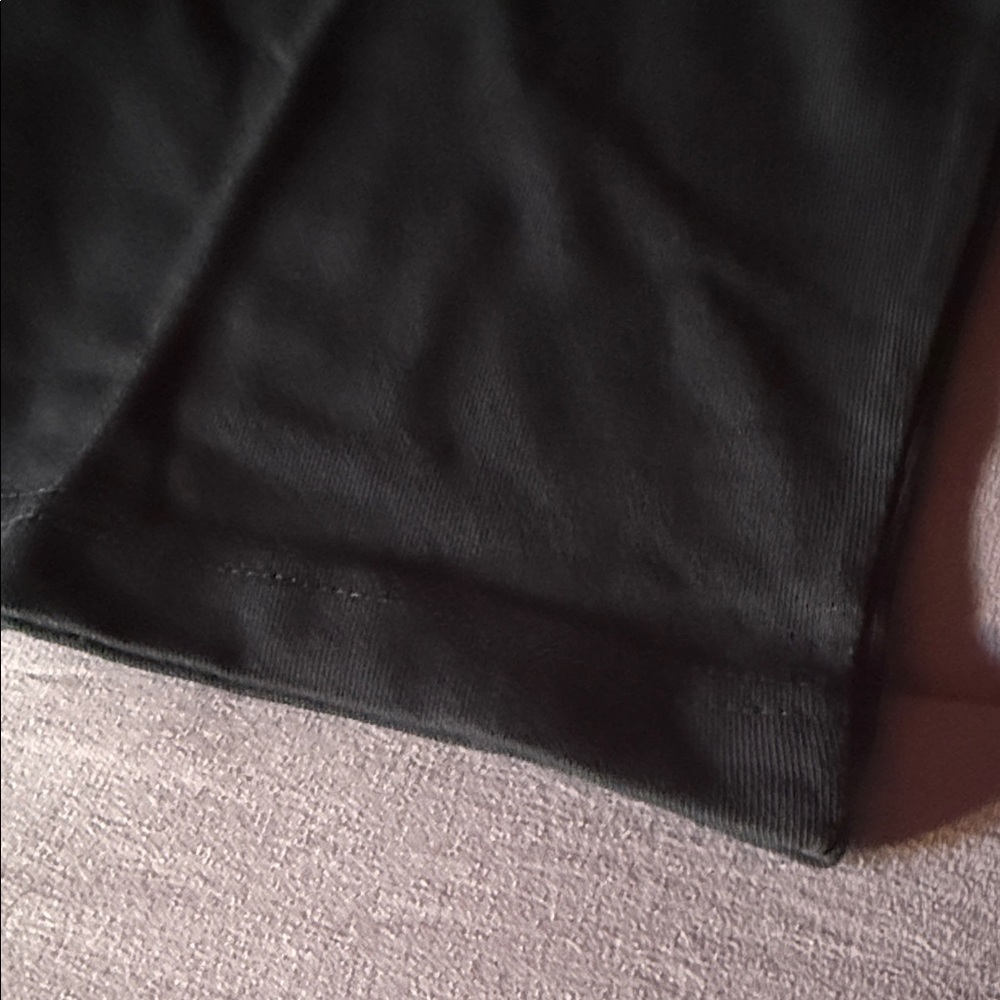 Nike Oversize Women's Black Tee with White Logo - Picture 3 of 5